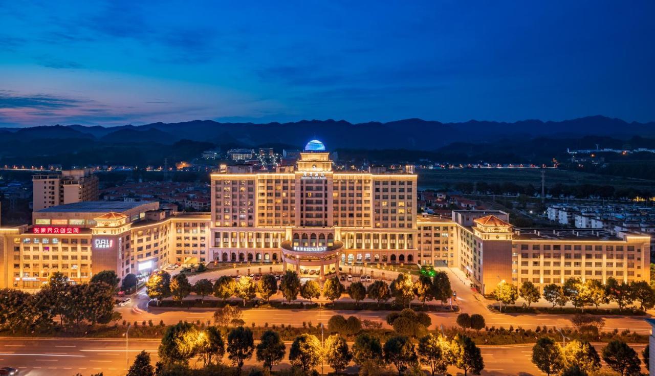 Sunshine Hotel Zhangjiajie Esterno foto